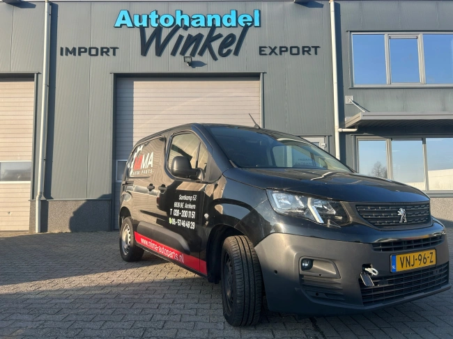 Peugeot Partner - 1.5 BlueHDI Premium AUTOMAAT MOTORSCHADE