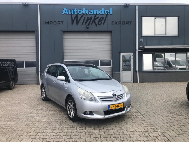 Toyota Verso - 1.8 VVT-i Business 5 Pers.