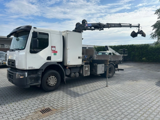 Renault D-WIDE 330 3-Way tipper  - + HMF 1320