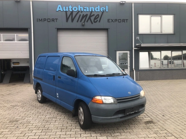 Toyota HiAce - 2.4D H24