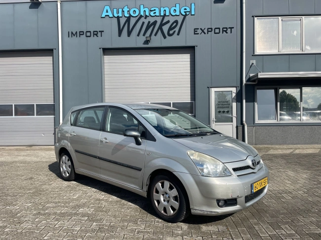 Toyota Verso - 1.8 VVT-i Sol