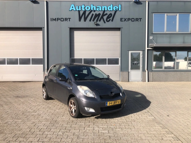 Toyota Yaris - 1.0 VVTi Acces 