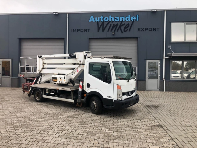 Nissan Cabstar - OIL&STEEL 2010 COMPACT RE  20METER!!
