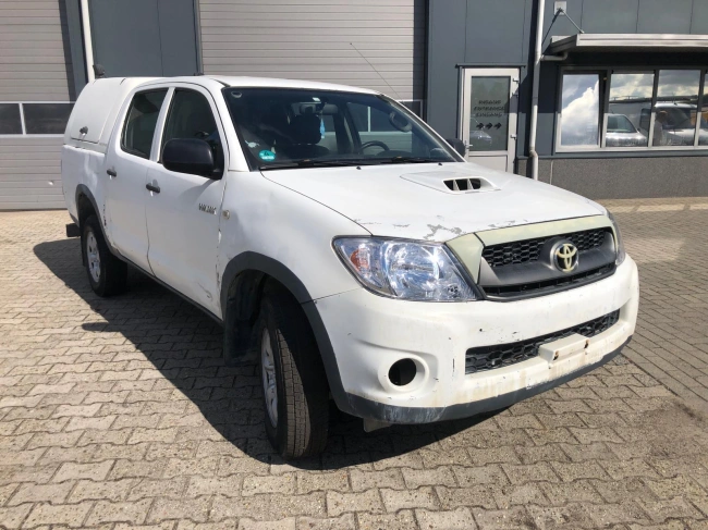 Toyota HiLux - 2.5 D4D 4X4 DOUBLE CAB AIRCO